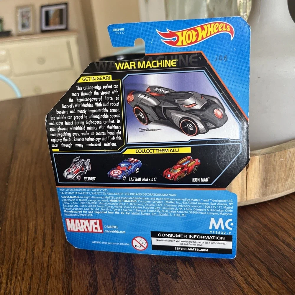 Hot Wheels Marvel Character Car #16 War Machine 2014 D25